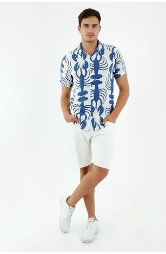 Tennis Bermuda de hombre, silueta recta nudy, color crudo oferta