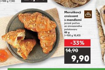 Kaufland Meruňkový croissant s mandlemi nabídka