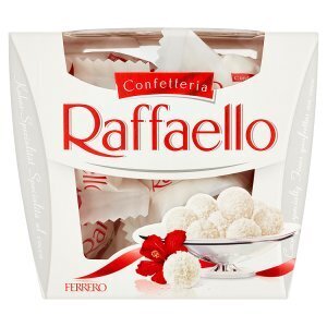 Lidl Ferrero raffaello oplatka s náplní a celou mandlí zdobená strouhaným kokosem 150g nabídka