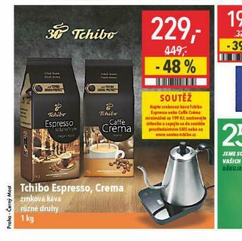 Globus Tchibo espresso, crema zrnková káva nabídka