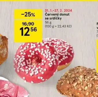 Tesco Červený donut se srdíčky nabídka