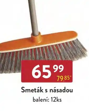 Smeták s násadou