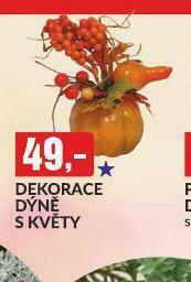 Dekorace dýně s květy