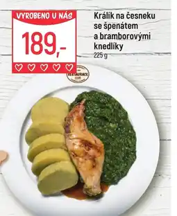 Globus Králík na česneku se špenátem a bramborovými knedlíky nabídka