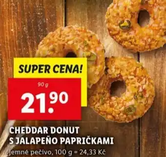 Lidl Cheddar donut s jalapeño papričkami nabídka