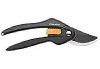 OBI Nůžky dvoučepel.P26Fiskars SingleStep nabídka