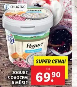 Lidl Jogurt s ovocem a müsli nabídka