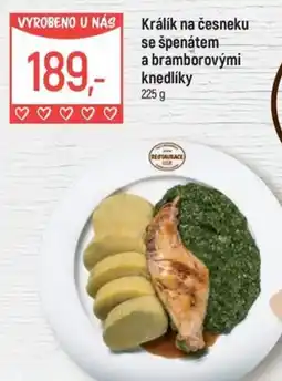 Globus Králík na česneku se špenátem a bramborovými knedlíky nabídka