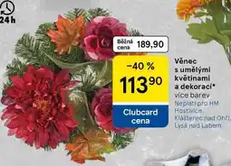 Tesco Věnec s umělými květinami a dekorací, více barev nabídka