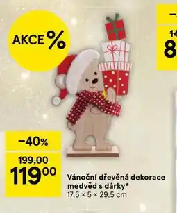 Tesco Vánoční dřevěná dekorace medvěd s dárky nabídka
