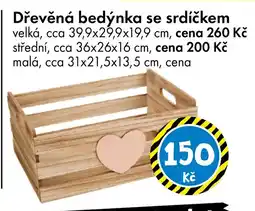 TEDi Dřevěná bedýnka se srdíčkem nabídka