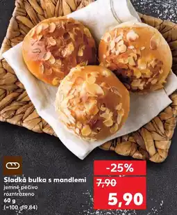 Kaufland Sladká bulka s mandlemi nabídka