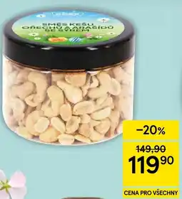 Tesco Poex Směs kešu ořechů a arašídů se sýrem nabídka