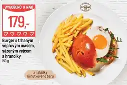 Globus Burger s trhaným vepřovým masem, sázeným vejcem a hranolky nabídka