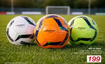 Míč na fotbal