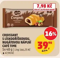 Penny Market Croissant s lískooříškovou, nugátovou náplní café time nabídka