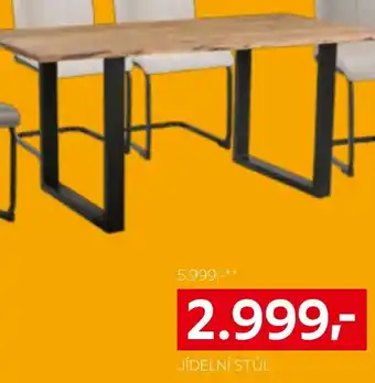 Jídelní stůl