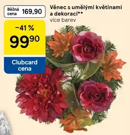 Tesco Věnec s umělými květinami a dekorací nabídka