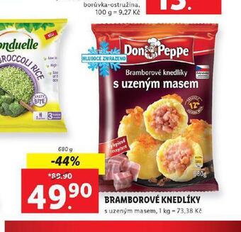 Bramborové knedlíky s uzeným masem
