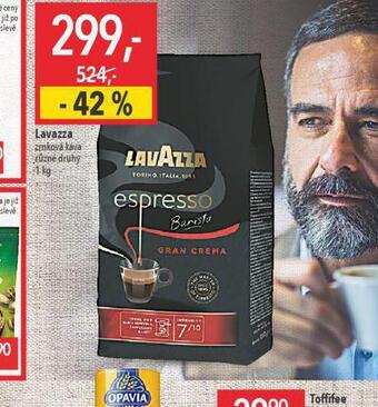 Globus Lavazza zrnková káva nabídka