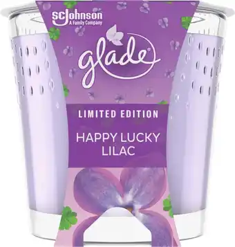 dm drogerie Glade duftkerze im glas 'happy lucky lilac' Angebot