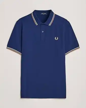 Care of Carl Fred perry twin tipped  shirt navy Angebot