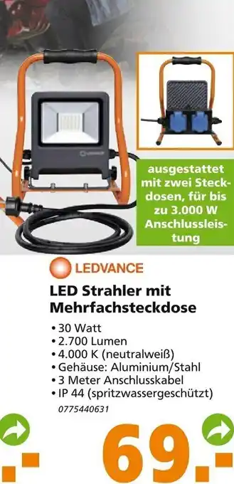 Globus Baumarkt Ledvance LED Strahler mit Mehrfachsteckdose Angebot