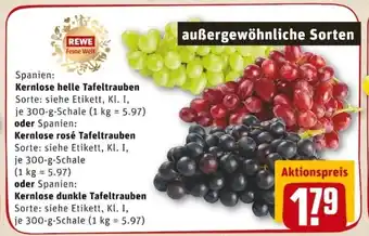 REWE PETZ Kernlose helle Tafeltrauben 300g oder Kernlose rose Tafeltrauben 300g oder Kernlose dunkle Tafeltrauben 300g Angebot