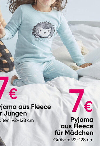 PEPCO Pyjama aus Fleece für Mädchen Größen: 92-128 cm Angebot