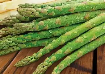 REWE Rewe Regional Grüner Spargel Angebot