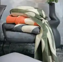 Möbel Inhofer s.Oliver Jacquard Wohndecke Angebot