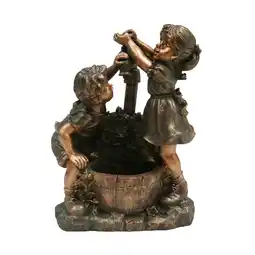 Netto Marken-Discount MEMPHIS - Polyresin, Rustikale Dekoration Kinder am Brunnen Angebot