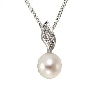 Netto Marken-Discount Orolino Halskette Gold 585 mit weißer Perle 10,5-11mm und 33 Brillanten zus. 0,12ct Angebot