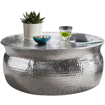 Netto Marken-Discount KADIMA DESIGN Orient Couchtisch: Handgefertigt, Hammerschlag-Aluminium, großzügige Ablagefläche Angebot