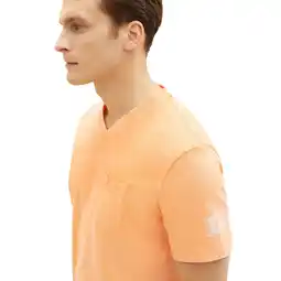 Netto Marken-Discount Tom Tailor T-Shirt Kurzarmshirt mit V-Ausschnitt, ausgewaschener Optik und Brusttasche Angebot