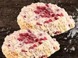 REWE Center Rewe Back-Station Johannisbeer Streusel-Schnitte Angebot
