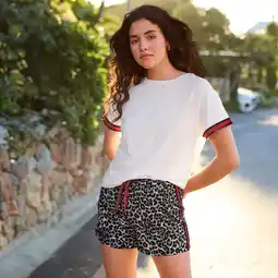 NKD Damen-Shorts mit Streifenborte und Leo-Muster Angebot