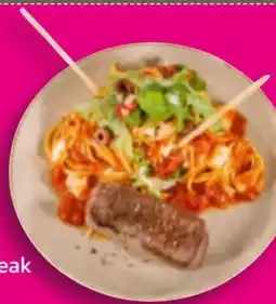 Mömax Mömax Spaghetti Napoli mit 150g Lady-Steak Angebot