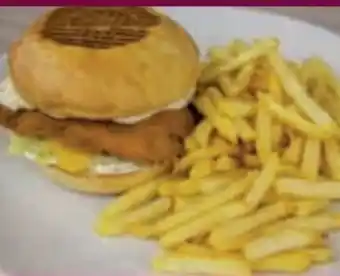 Möbel Inhofer Inhofer Fishburger mit Pommes frites Angebot