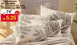Woolworth Dekokissen mit stickerei gr. 30x50cm Angebot