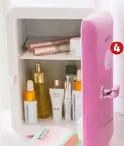 PENNY Emily in Paris Mini-Kosmetikkühlschrank Angebot
