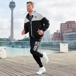 NKD Herren-Jogginghose mit Kontrast-Einsätzen Angebot