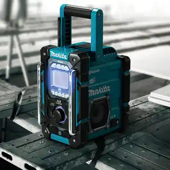 toom Baumarkt Makita Akku-Baustellenradio 'DMR301' ohne Akku und Ladegerät Angebot