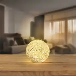 NKD LED-Rattan-Kugelleuchte mit Timerfunktion, Ø ca. 15cm Angebot