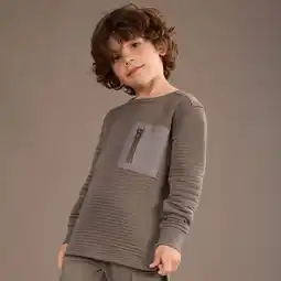 NKD Kinder-Jungen-Shirt mit Reißverschlusstasche Angebot