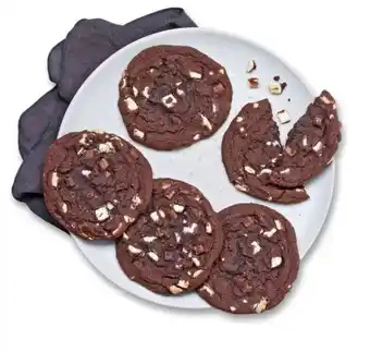 Kaufland Kaufland Bäckerei Triple Choc Cookie Angebot