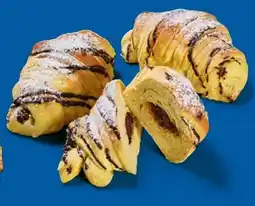 Lidl Lidl Backshop Briocheteig Croissant mit Schokofüllung Angebot