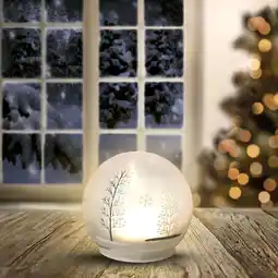 NKD LED-Glaskugel im winterlichen Design Angebot