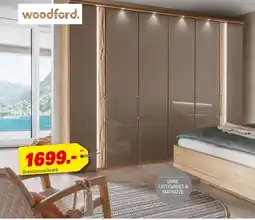 Höffner Woodford drehtürenschrank Angebot