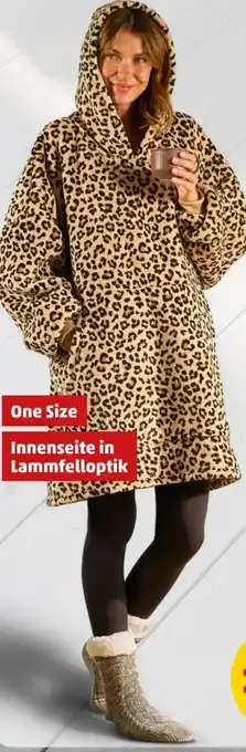 PENNY Home Ideas Living Hoodie-Decke Angebot